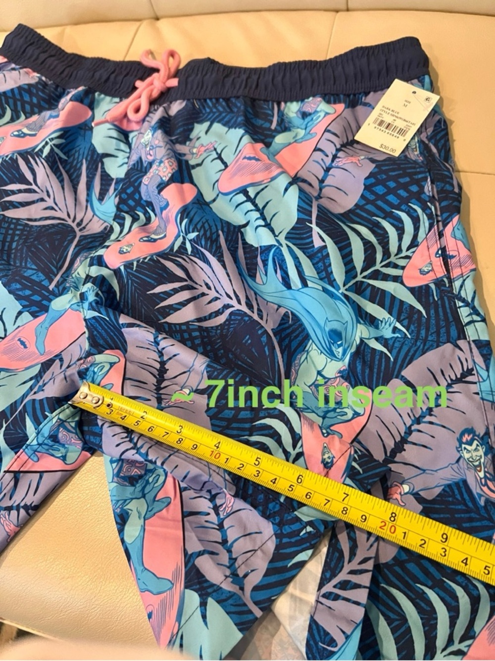 Batman Men’s Swim Trunks Medium - Navy, Light Blue & Pink Tropical Print - Picture 10 of 11